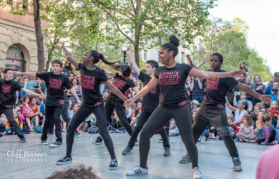 TWDCC community gallery: DancingStreets1 2019